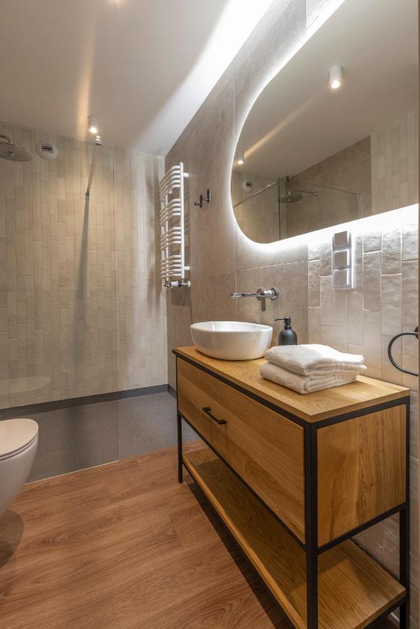 River Side Residence 3/18 オシフィエンチム エクステリア 写真